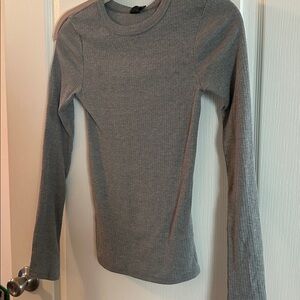 Wild Fable Heather Grey Long Sleeve Tee
